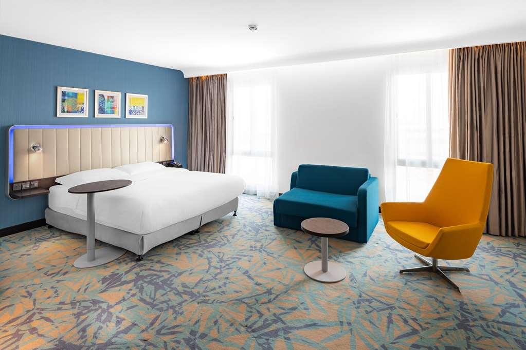 Park Inn By Radisson Jubail Industrial City 客房 照片